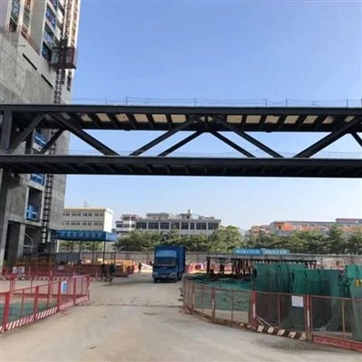 Corredor de estructura de acero